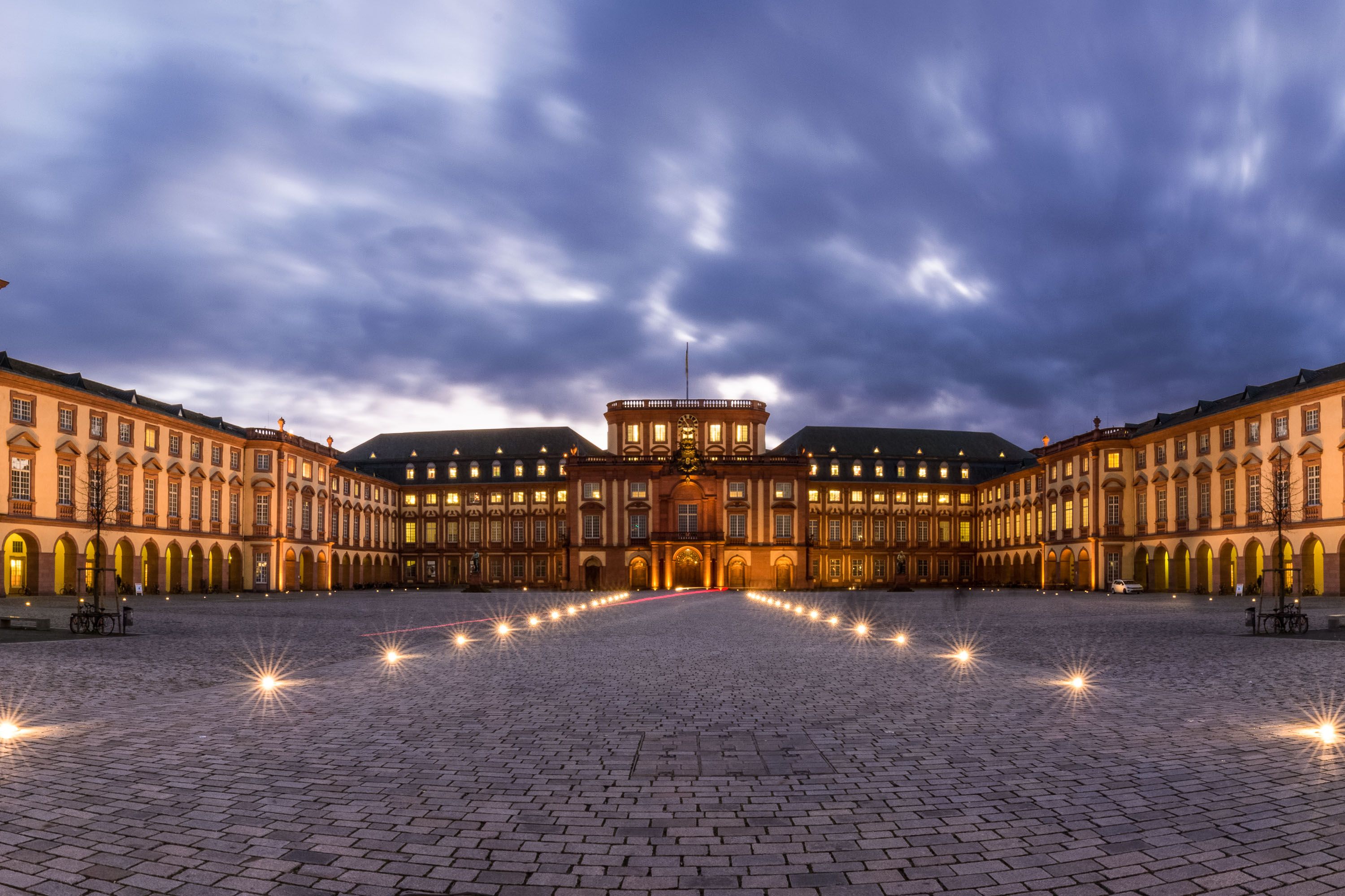 Blick auf Mannheim als Ausgangspunkt für Standesämter in der Rhein-Neckar-Region
